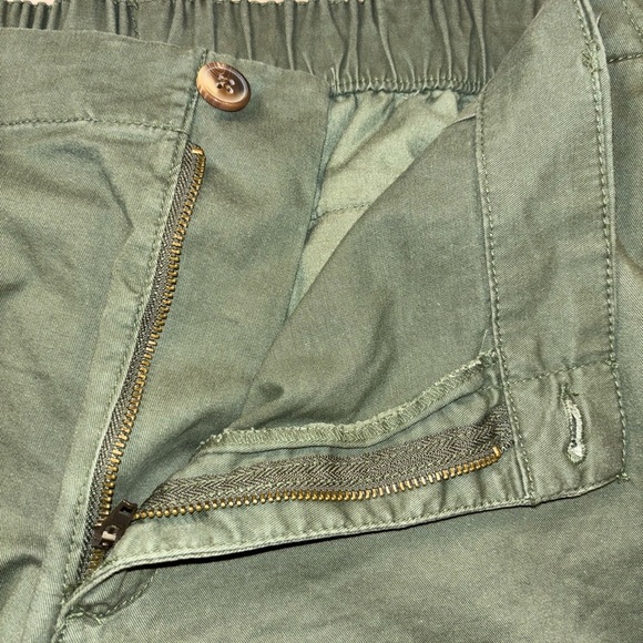 Old Navy Green High Waist Shorts - Picture 4 of 5